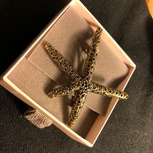 Starfish hair clip